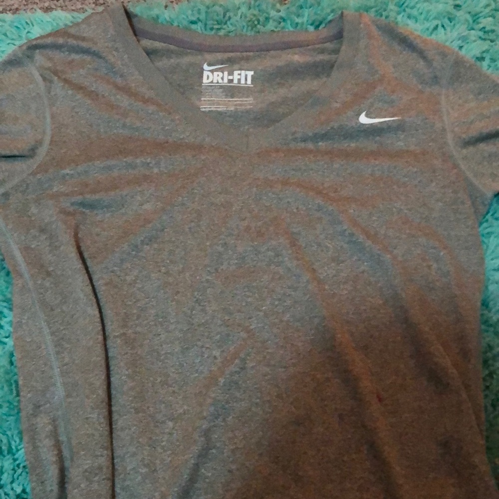 Dri-fit Nike short sleeve shirt